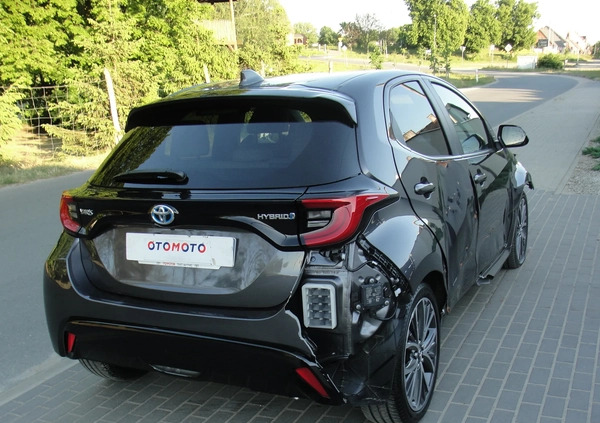 Toyota Yaris cena 54800 przebieg: 8000, rok produkcji 2023 z Bierutów małe 277